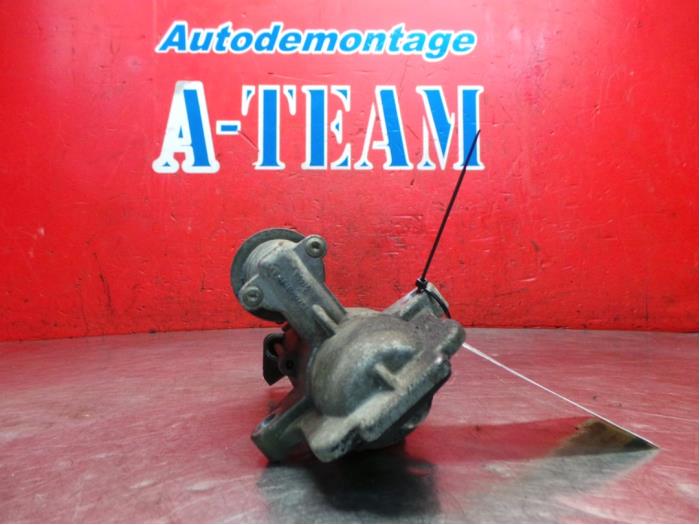 Begagnade Startmotor Ford Mondeo III Wagon 1.8 16V Pris € 19,99 Marginaltabell erbjuds av A-Team Automotive