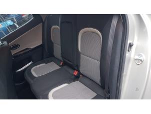 Used Rear seatbelt, centre Kia Cee'd (JDB5) 1.6 GDI 16V Price on request offered by A-Team Automotive Rotterdam