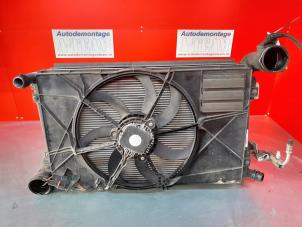 Usagé Ventilateur radiateur Volkswagen Touran (1T1/T2) 1.9 TDI 105 Euro 3 Prix sur demande proposé par A-Team Automotive Rotterdam