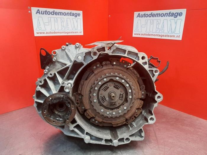 Gearbox from a Volkswagen Beetle (16AE) 1.2 TSI 2015