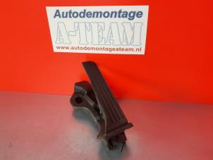 Used Accelerator pedal Volkswagen Golf Plus (5M1/1KP) 1.9 TDI 105 Price € 14,99 Margin scheme offered by A-Team Automotive Rotterdam