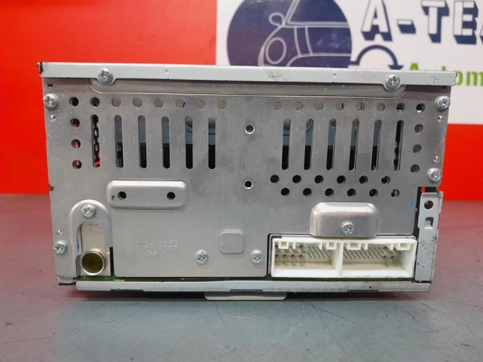 Radio CD player from a Kia Picanto (TA) 1.0 12V 2013