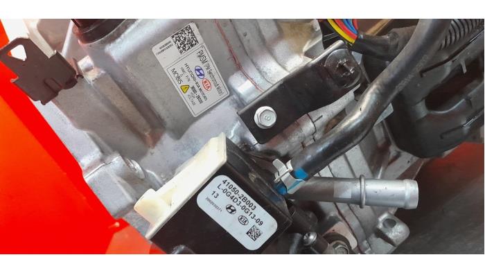 Gearbox from a Hyundai Kona (OS) 1.6 GDi HEV 16V 2020