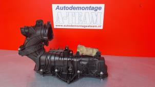 Used Intake manifold Mercedes E (W213) E-220d 2.0 Turbo 16V Price € 124,99 Margin scheme offered by A-Team Automotive Rotterdam