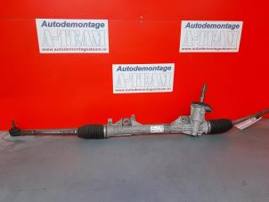 Usagé Boîtier de direction Renault Twingo II (CN) 1.2 16V Prix € 49,99 Règlement à la marge proposé par A-Team Automotive Rotterdam