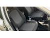 Seat, right from a Hyundai i20 1.1 CRDi VGT 12V 2013