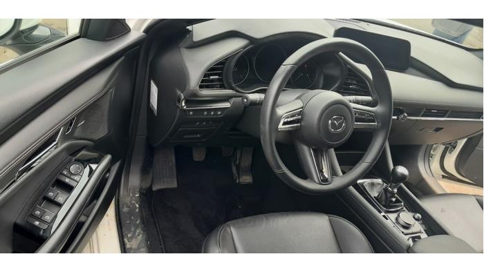 Kit+module airbag d'un Mazda 3 Sport (BP) 2.0 SkyActiv-G 122 Mild Hybrid 16V 2019