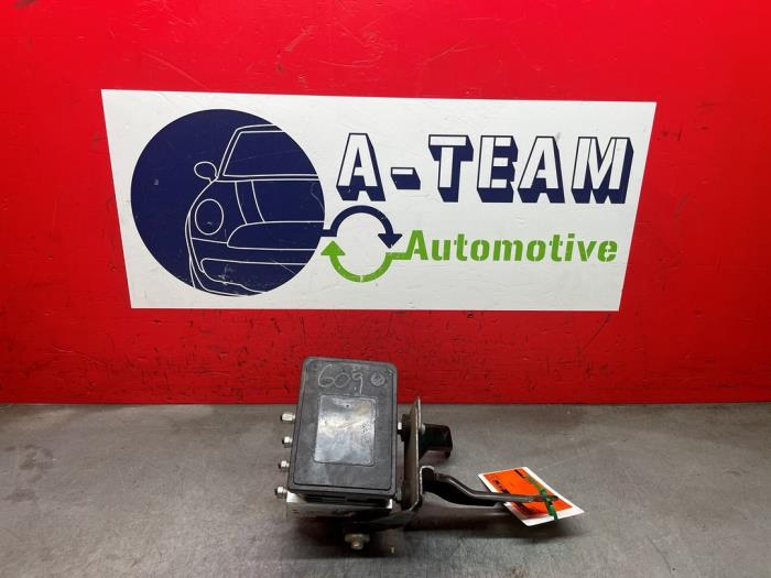 Used ABS pump Nissan Note (E12) 1.2 DIG-S 98 Price € 74,99 Margin scheme offered by A-Team Automotive