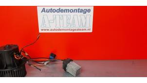 Used Heater resistor Peugeot 307 SW (3H) 1.6 16V Price € 19,99 Margin scheme offered by A-Team Automotive Rotterdam