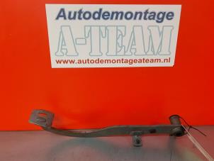 Used Clutch pedal Chevrolet Aveo (256) 1.4 16V Price € 39,99 Margin scheme offered by A-Team Automotive Rotterdam