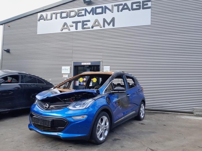 Używane Listwa ozdobna Opel Ampera-e Ampera-e Cena na żądanie oferowane przez A-Team Automotive