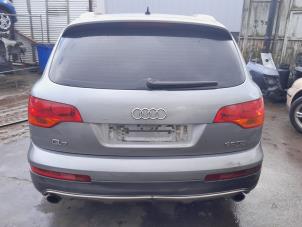 Used Radiator fan Audi Q7 (4LB) 3.0 TDI V6 24V Price on request offered by A-Team Automotive Rotterdam