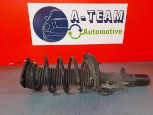 Used Front shock absorber, right Ford Focus 3 Wagon 1.0 Ti-VCT EcoBoost 12V 125 Price € 49,99 Margin scheme offered by A-Team Automotive Rotterdam