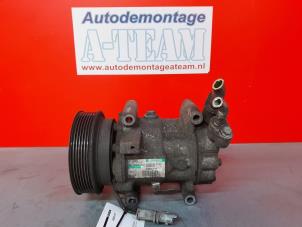 Used Air conditioning pump Renault Clio III (BR/CR) 1.2 16V 75 Price € 39,99 Margin scheme offered by A-Team Automotive Rotterdam