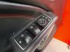 Interruptor de ventanilla eléctrica de un Mercedes CLA (117.3), 2013 / 2019 2.0 AMG CLA-45 Turbo 16V, Sedán, 4Puertas, Gasolina, 1.991cc, 280kW (381pk), 4x4, M133980, 2015-07 / 2019-03, 117.352 2017