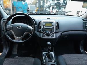 Used Climatronic panel Hyundai i30 (FD) 1.6 CVVT 16V Price € 99,99 Margin scheme offered by A-Team Automotive