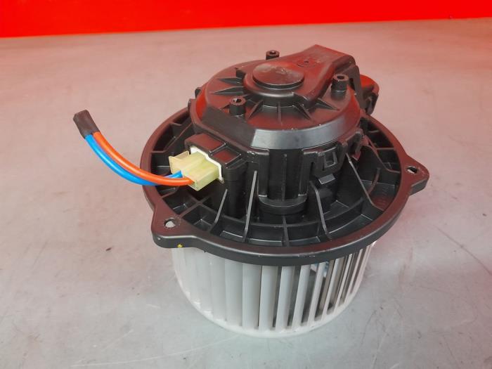 Motor de ventilador de calefactor de un Kia Picanto (TA) 1.0 12V 2013
