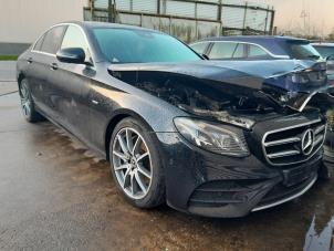 Used Headlight, right Mercedes E (W213) E-220d 2.0 Turbo 16V Price on request offered by A-Team Automotive Rotterdam