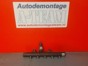 Used Fuel injector nozzle Renault Twingo II (CN) 1.5 dCi 90 FAP Price € 34,99 Margin scheme offered by A-Team Automotive Rotterdam