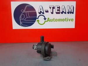 Used Additional water pump Renault Espace (RFCJ) 1.8 Energy Tce 225 EDC Price € 19,00 Margin scheme offered by A-Team Automotive Rotterdam