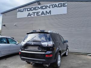 Used Front door lock mechanism 4-door, right Mitsubishi Outlander (CW) 2.4 16V Mivec 4x4 Price on request offered by A-Team Automotive Rotterdam