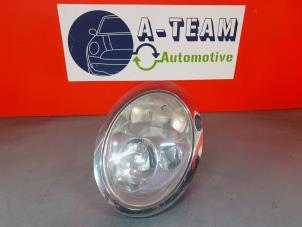 Used Headlight, left BMW Mini One/Cooper (R50) 1.6 16V Cooper Price € 120,00 Margin scheme offered by A-Team Automotive Rotterdam