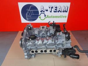 Usagé Tête de cylindre Ford Puma 1.0 Ti-VCT EcoBoost 12V Prix sur demande proposé par A-Team Automotive Rotterdam