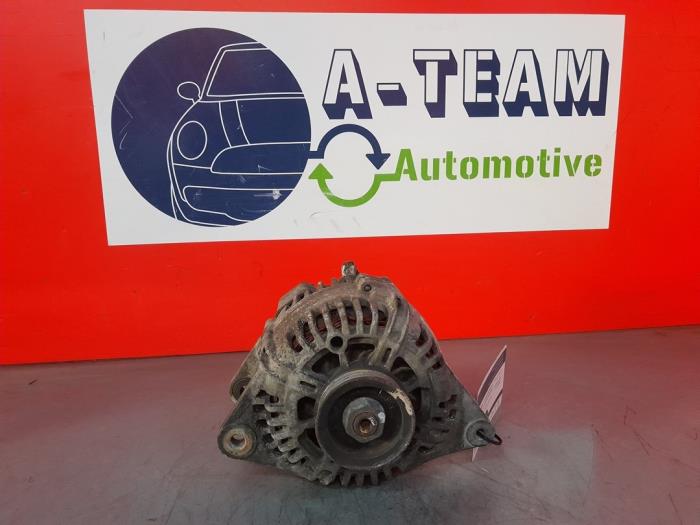 Begagnade Dynamo Kia Sorento I (JC) 2.4 16V Pris € 29,99 Marginaltabell erbjuds av A-Team Automotive