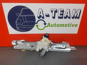 Usagé Mécanique vitre 4portes arrière droite Opel Astra K 1.0 Turbo 12V Prix € 24,99 Règlement à la marge proposé par A-Team Automotive Rotterdam