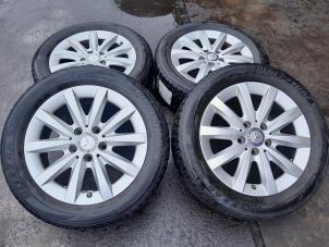 Usagé Kit jantes + pneus d'hivers Mercedes B (W246,242) Prix € 399,99 Règlement à la marge proposé par A-Team Automotive