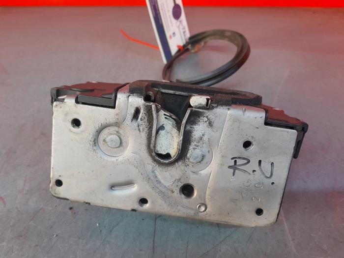 Front Left Door Lock Cylinder For Fiat Punto Evo – New