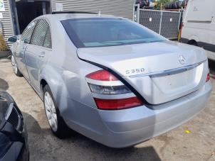 Used Rear door window 4-door, left Mercedes S (W221) 3.5 S-350 24V Price on request offered by A-Team Automotive Rotterdam