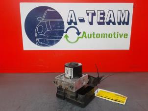 Usagé Pompe ABS Daihatsu Sirion 2 (M3) 1.3 16V DVVT Prix € 49,99 Règlement à la marge proposé par A-Team Automotive Rotterdam