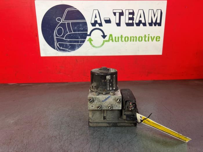 Used ABS pump Volkswagen Eos (1F7/F8) 2.0 FSI 16V Price € 69,99 Margin scheme offered by A-Team Automotive