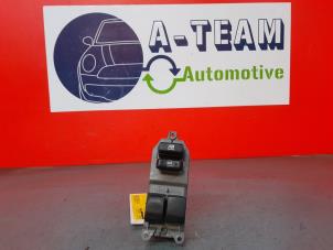 Used Electric window switch Toyota Yaris II (P9) 1.3 16V VVT-i Price on request offered by A-Team Automotive Rotterdam