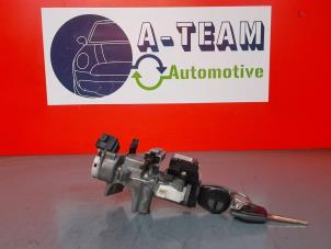 Used Ignition lock + key Suzuki Baleno 1.2 Dual Jet 16V Price on request offered by A-Team Automotive