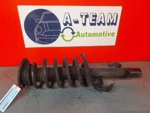 Used Front shock absorber, right Landrover Discovery Sport (LC) 2.0 TD4 150 16V Price € 150,00 Margin scheme offered by A-Team Automotive