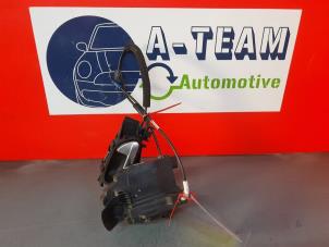 Used Front door lock mechanism 4-door, right Citroen C4 Grand Picasso (3A) 1.2 12V PureTech 130 Price € 29,99 Margin scheme offered by A-Team Automotive Rotterdam