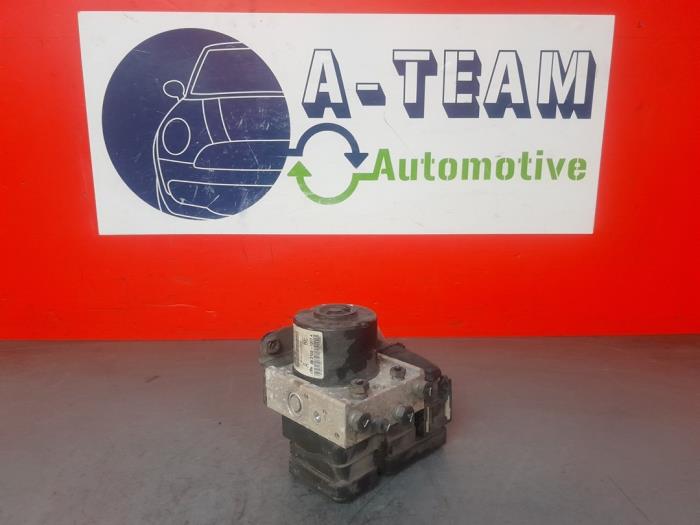 Used ABS pump Ford Fiesta 6 (JA8) 1.25 16V Price € 49,99 Margin scheme offered by A-Team Automotive