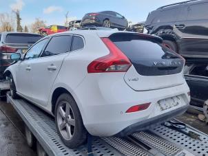 Used Radiator fan Volvo V40 (MV) 1.6 D2 Price on request offered by A-Team Automotive Rotterdam