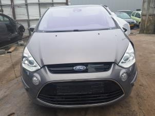 Used Grille Ford S-Max (GBW) 2.0 Ecoboost 16V Price on request offered by A-Team Automotive Rotterdam
