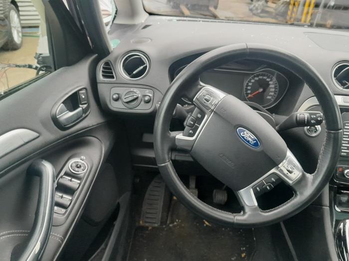 Steering column stalk from a Ford S-Max (GBW) 2.0 Ecoboost 16V 2013