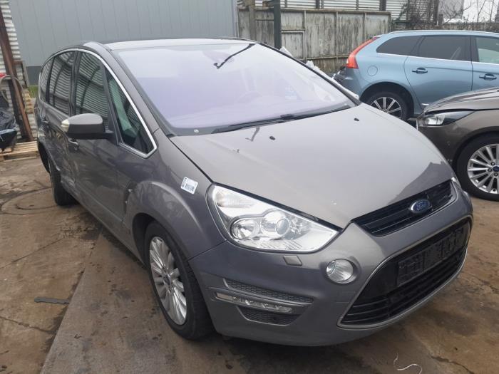 Door window 4-door, front right from a Ford S-Max (GBW) 2.0 Ecoboost 16V 2013