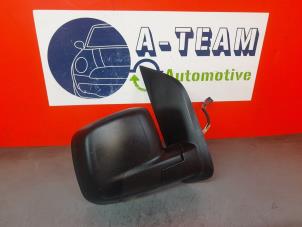 Used Wing mirror, right Fiat Fiorino (225) 1.3 JTD 16V Multijet Price on request offered by A-Team Automotive Rotterdam
