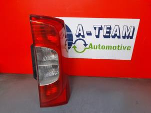 Usados Luz trasera derecha Fiat Fiorino (225) 1.3 JTD 16V Multijet Precio € 24,99 Norma de margen ofrecido por A-Team Automotive Rotterdam