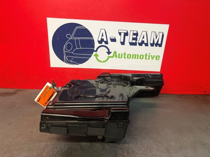 Używane Subwoofer Alfa Romeo 159 Sportwagon (939BX) 2.4 JTDm 20V Cena € 99,99 Procedura marży oferowane przez A-Team Automotive