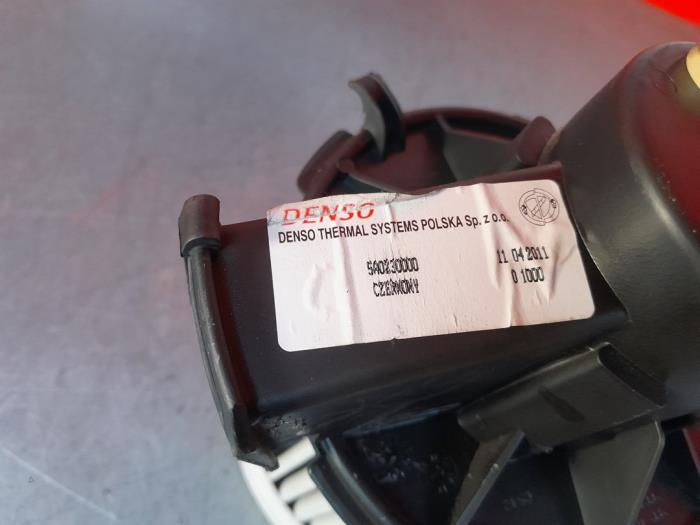 Heating and ventilation fan motor Ford Ka II 1.2 - 1557648 DENSO