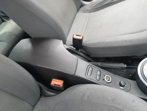 Used Armrest Seat Toledo (5P2) 2.0 TDI 16V Price € 99,99 Margin scheme offered by A-Team Automotive