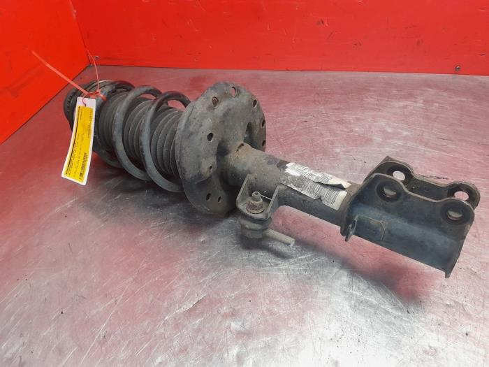 Front shock absorber, right from a Alfa Romeo MiTo (955) 1.4 Multi Air 16V 2010