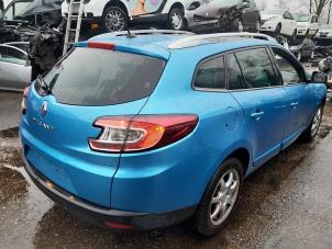 Used Rear door mechanism 4-door, right Renault Megane III Grandtour (KZ) 2.0 16V CVT Price on request offered by A-Team Automotive Rotterdam